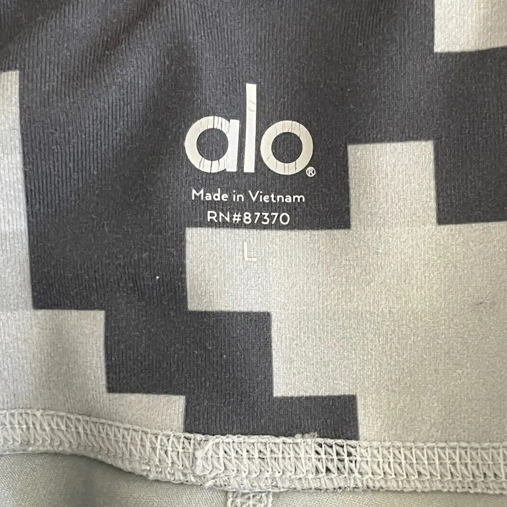 ALO Yoga‎ Houndstooth Pants
